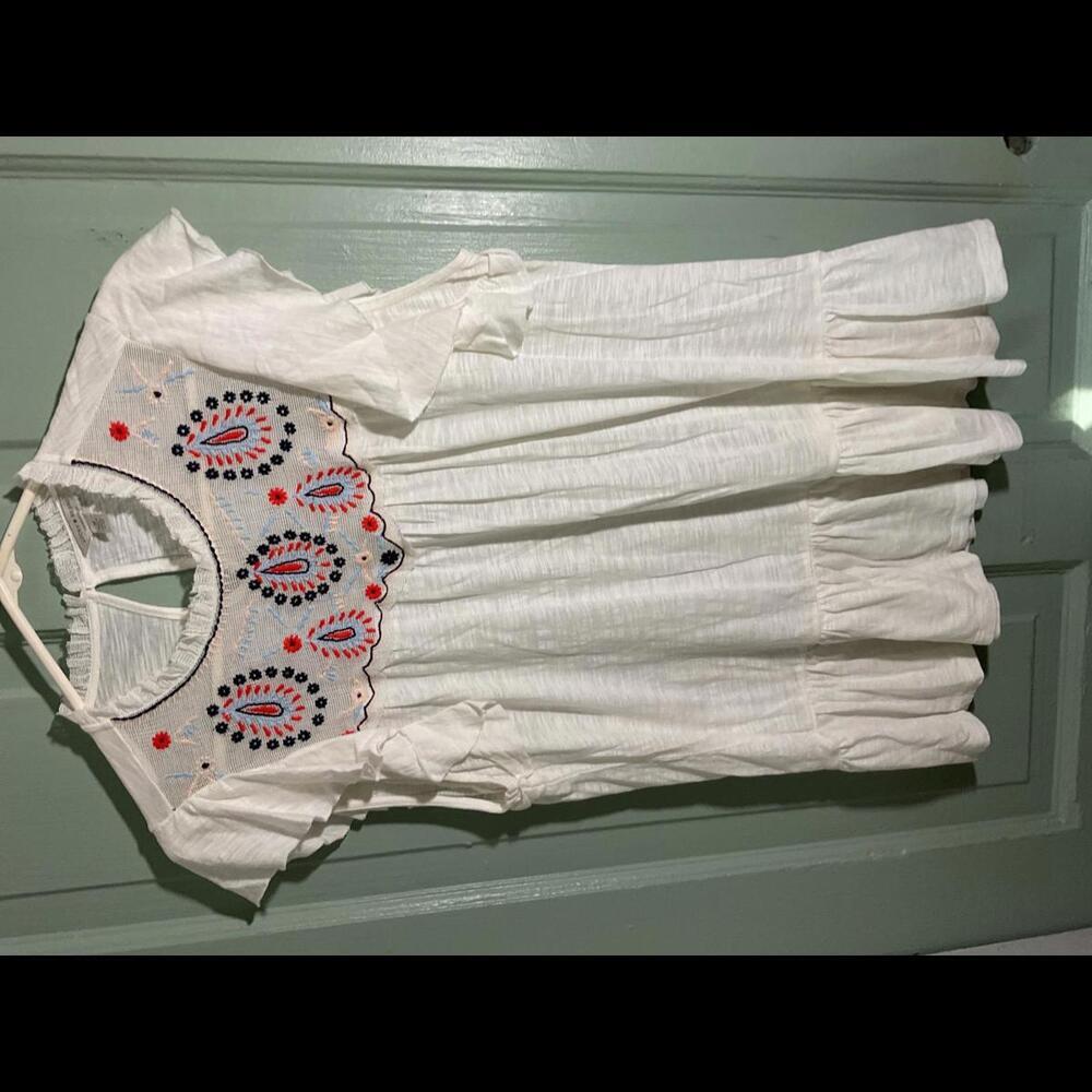 Lucky Brand Ruffle High Neck Embroidered Boho Blouse Size Medium